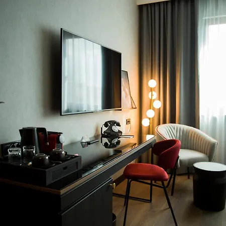 Radisson Red Готель 4*