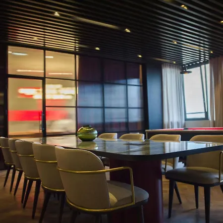 Radisson Red Белград
